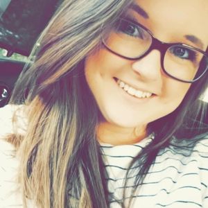 Meet your Posher, Alyson